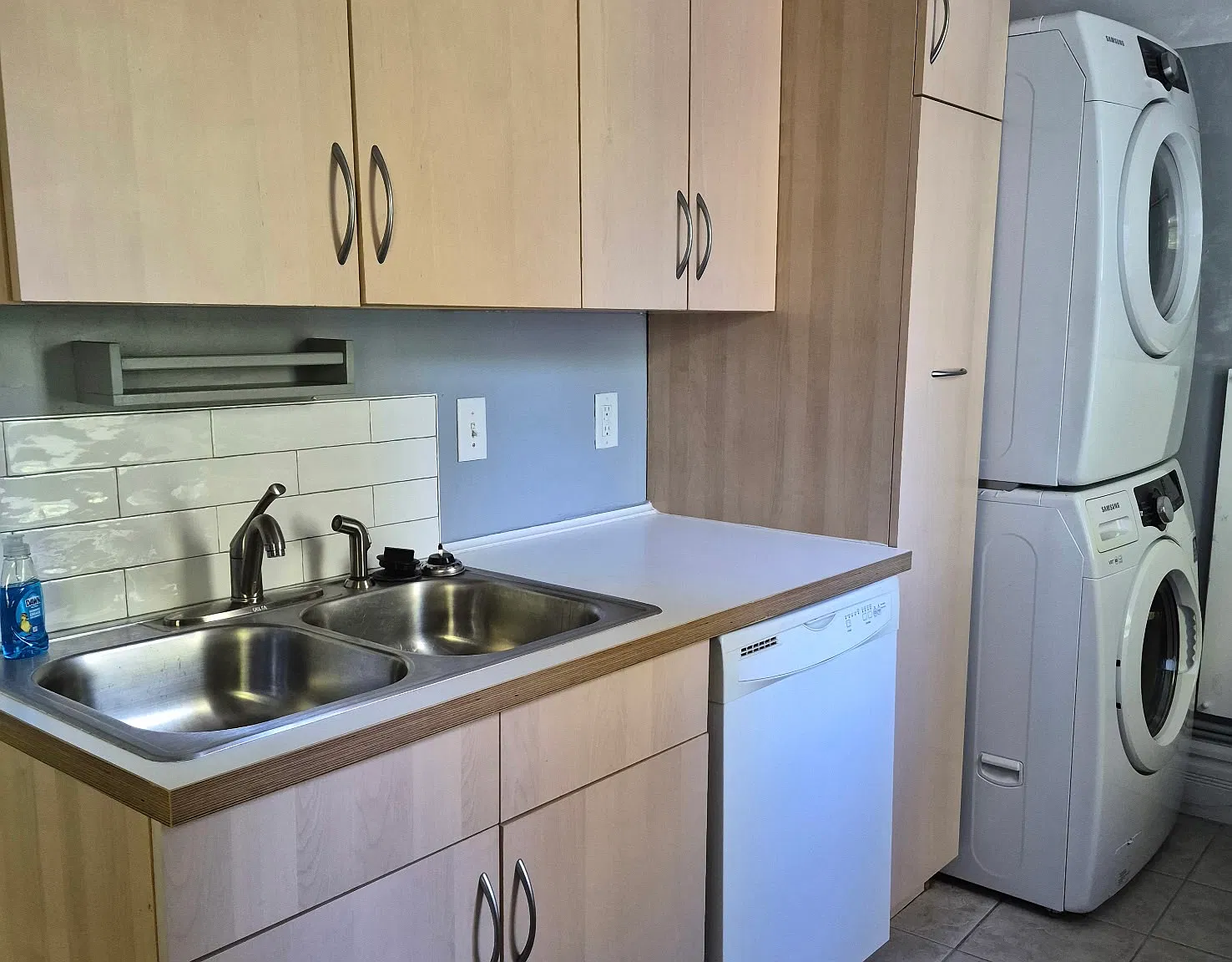 1 bed, 650 sqft, $1,200 — Photo 4