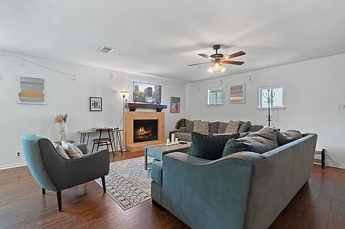 2505 Parker Ln #B Photo 1