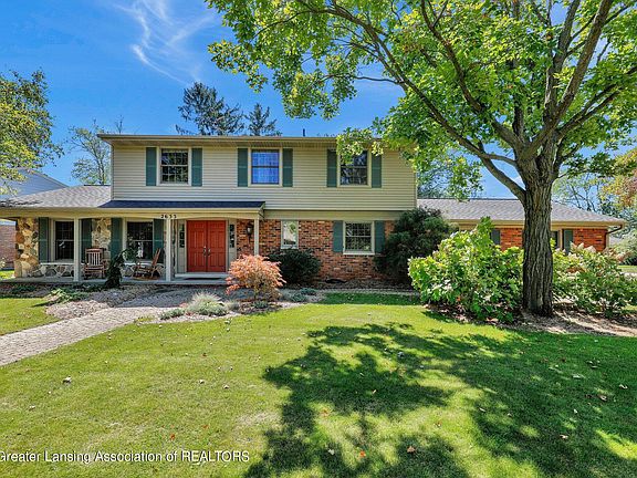 2nd image of 2633 Wyckham Dr