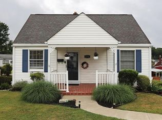 2154 Swallow Hill Rd, Pittsburgh, PA 15220