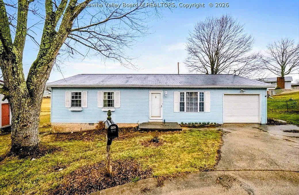 109 Woodside Ter photo 1