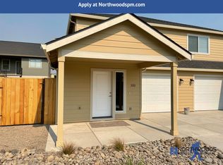 332 Everett Way, Talent, OR 97540