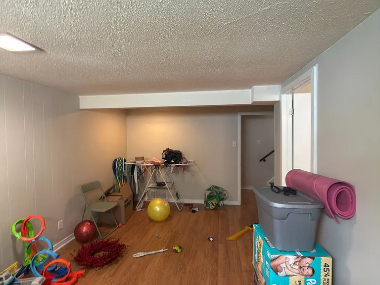 2307 Stonehenge Cres — Photo 16