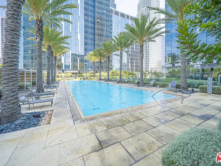 889 Francisco St #3603 — Photo 40