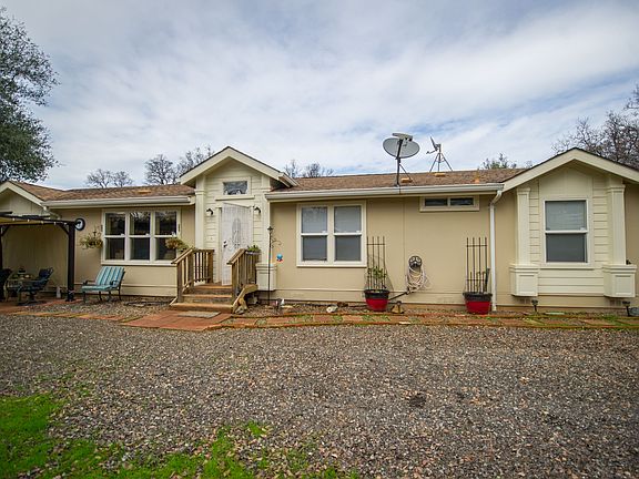 2nd image of 3182 Chicharra Way