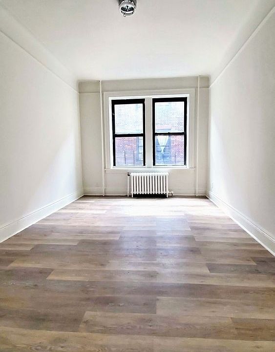 1st image of 4134 55th St APT 4