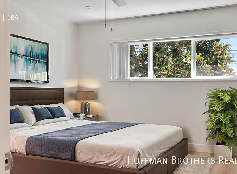 1417 S Holt Ave #7 — Photo 6