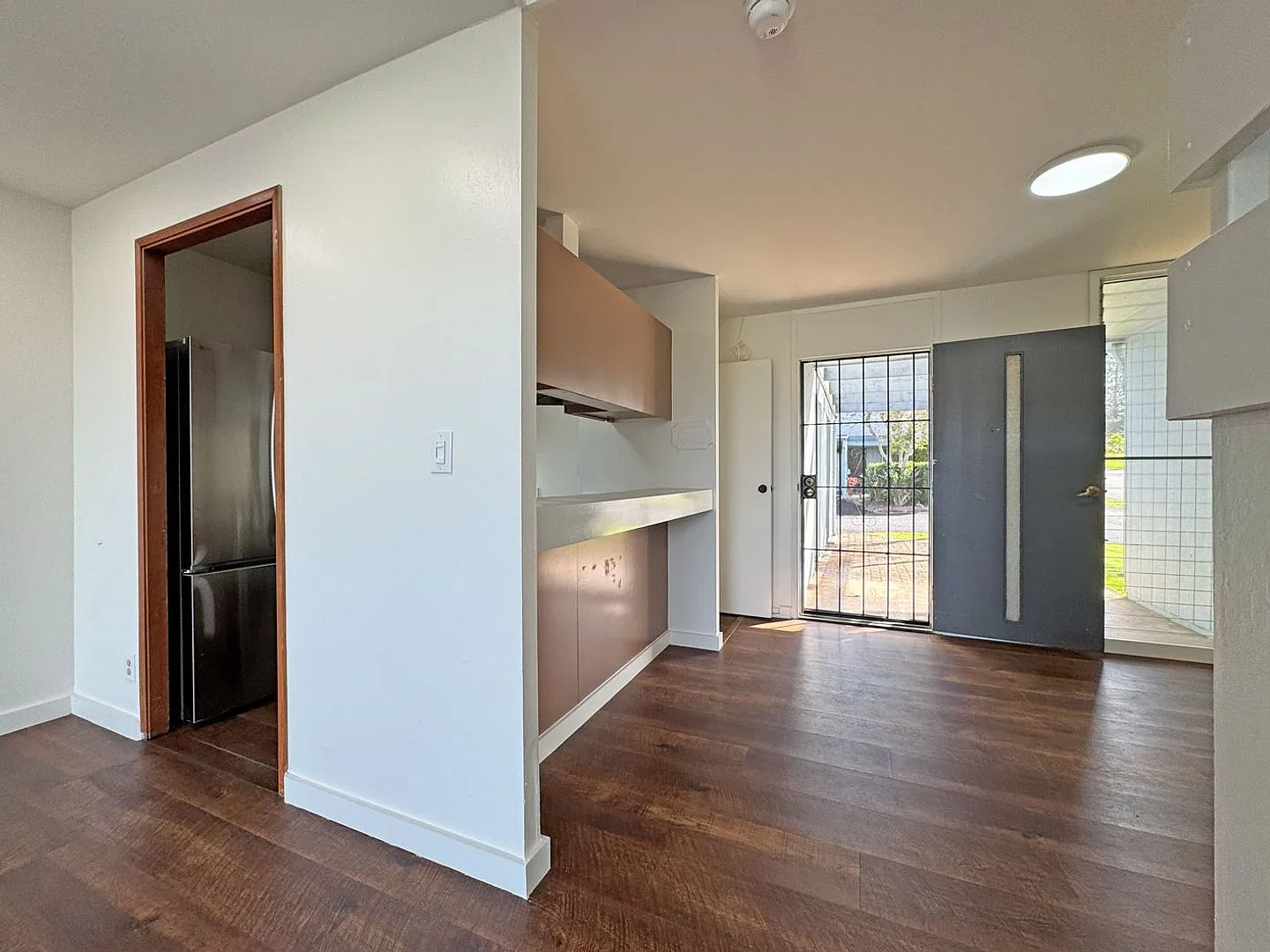 Mililani Gardens Homes - 95-325 Kahikinui Ct., #226 — Photo 3