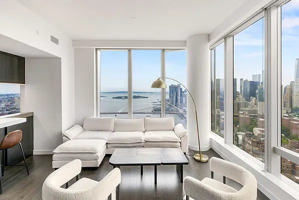 1 Manhattan Square #49L