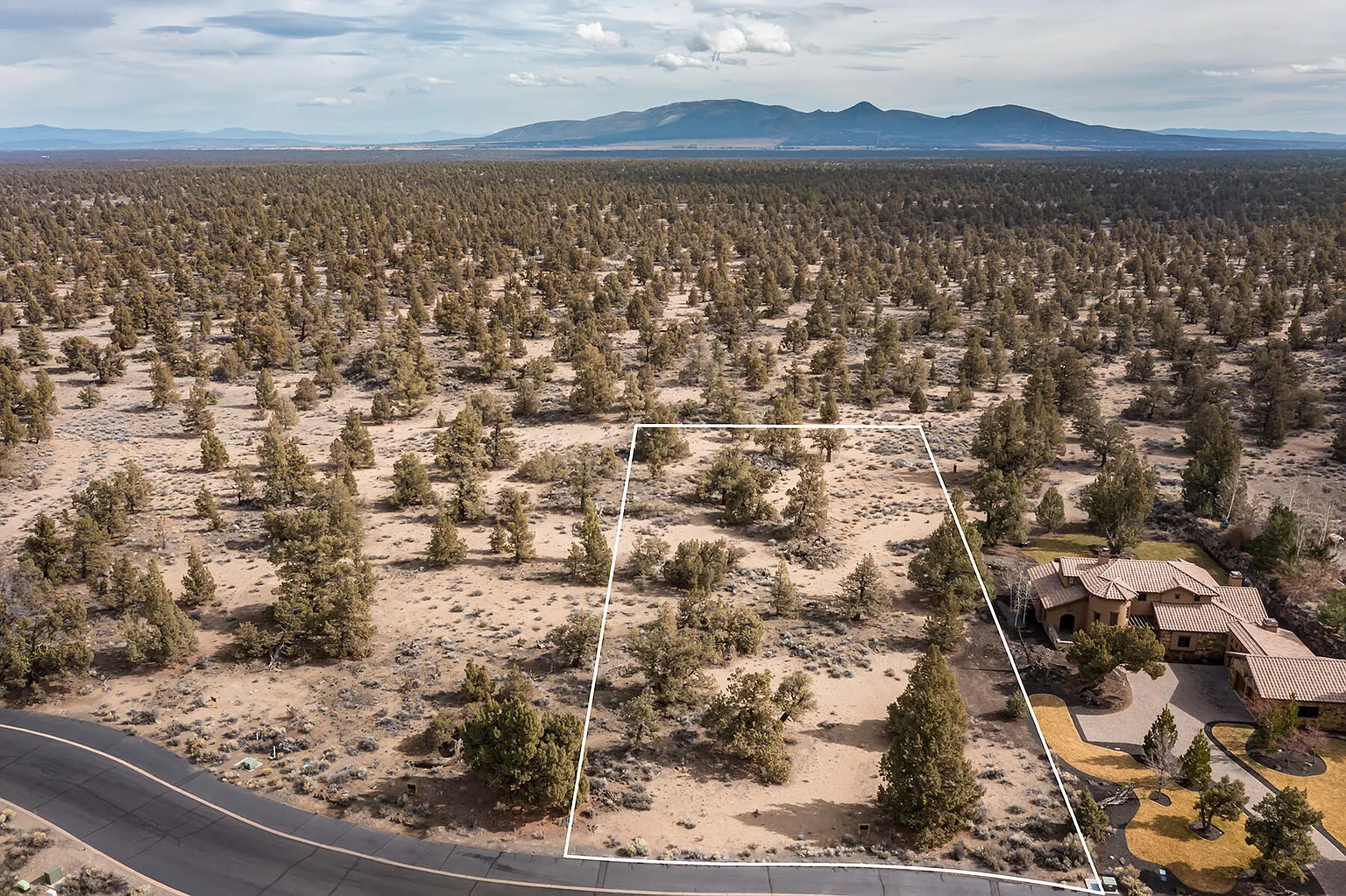 65650 Pronghorn Estates Dr Lot 28 photo 1