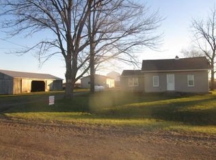 5410 Leslie Rd, Decker, MI 48426