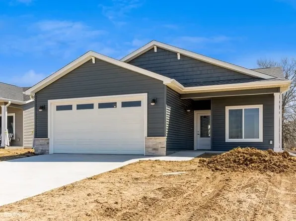 4560 Rohret Rd, Iowa City, IA 52246