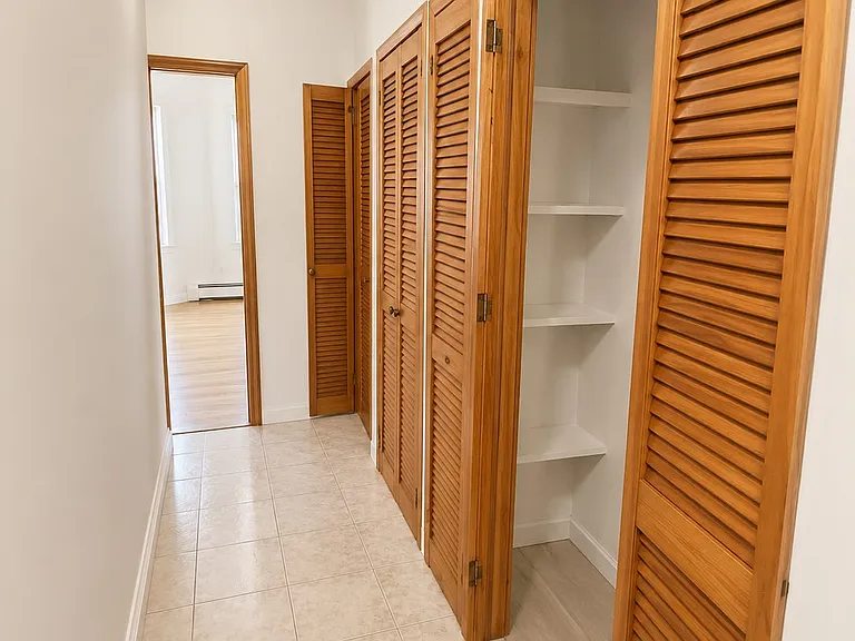 460 Fairview Ave #1 — Photo 7