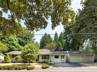4064 Cedaroak Dr, West Linn, OR 97068