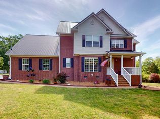 1109 Stonehenge Ct, Columbia, TN 38401