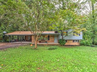 107 Willow Ln, Oak Ridge, TN 37830