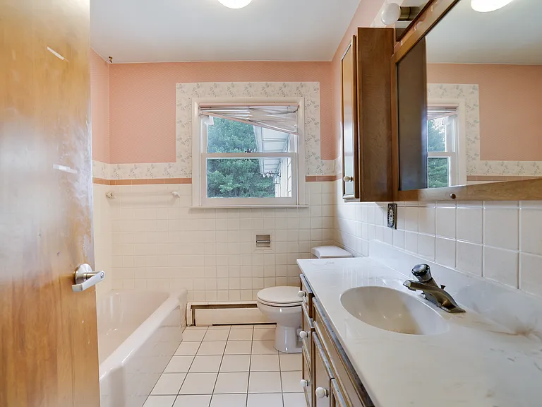863 Interchange Rd — Photo 16