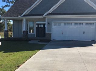 212 Cherrybark Ln, Taylors, SC 29687