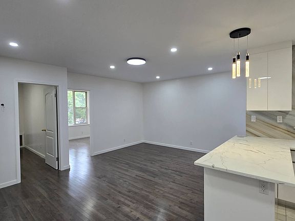 4th image of 7318 12th Ave Floor 2