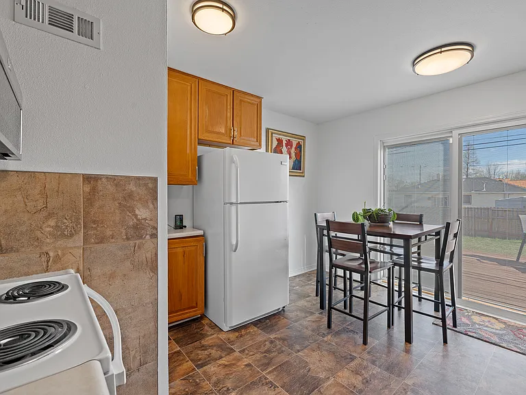 4035 W Saint Louis St — Photo 11