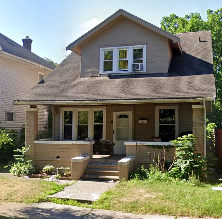 1144 W Jefferson Blvd #1