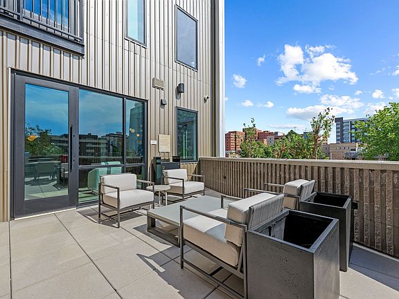 5th image of 4225 E Hale Pkwy #411