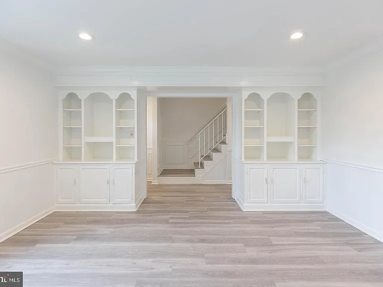 9311 Marycrest St — Photo 5
