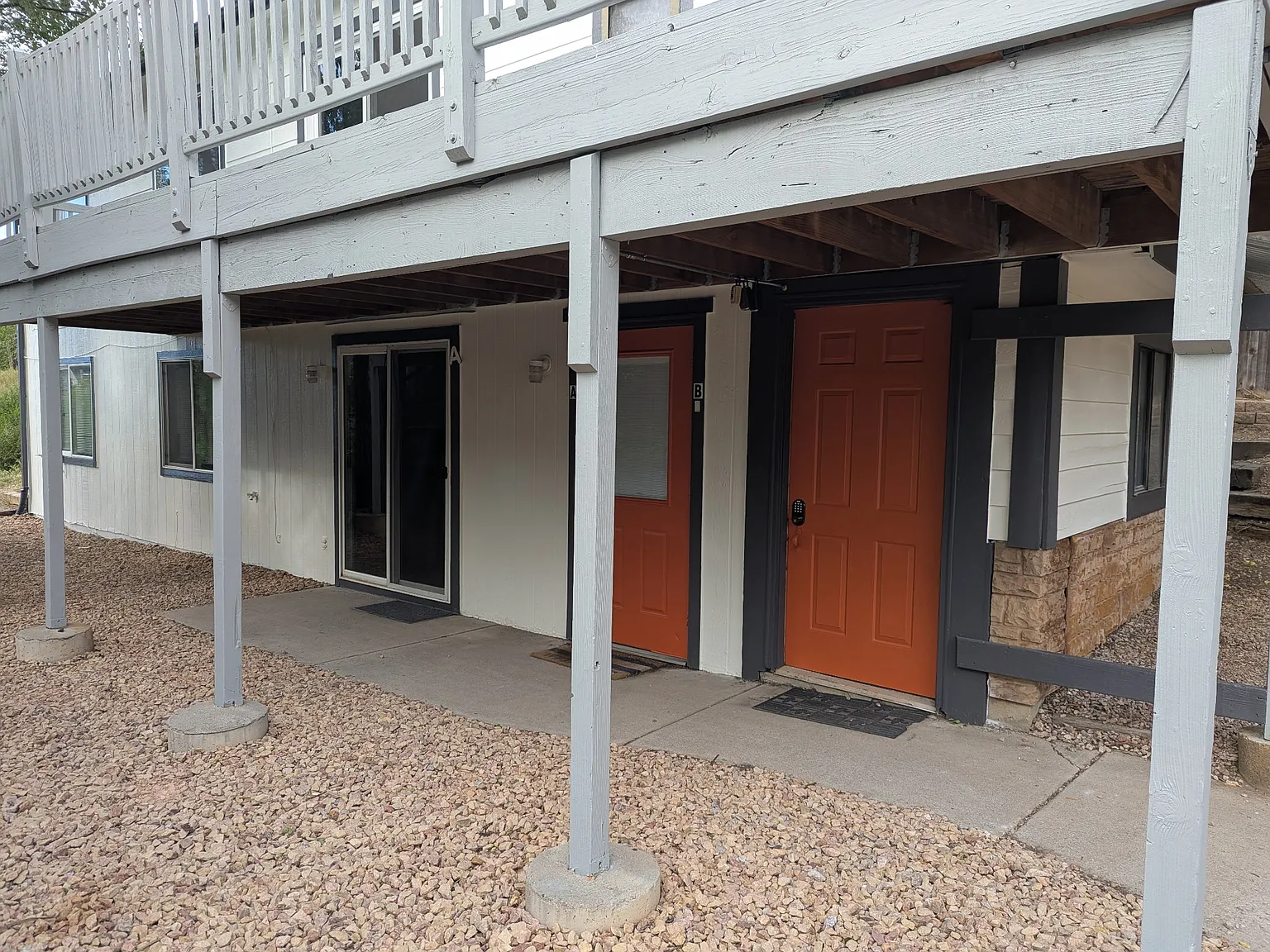 2 bed, 850 sqft, $1,250 — Photo 1