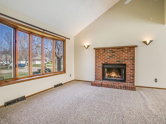 2nd image of 7460 Jasani Ct