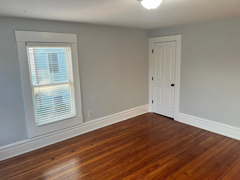 143 E 4th Ave #143 — Photo 14