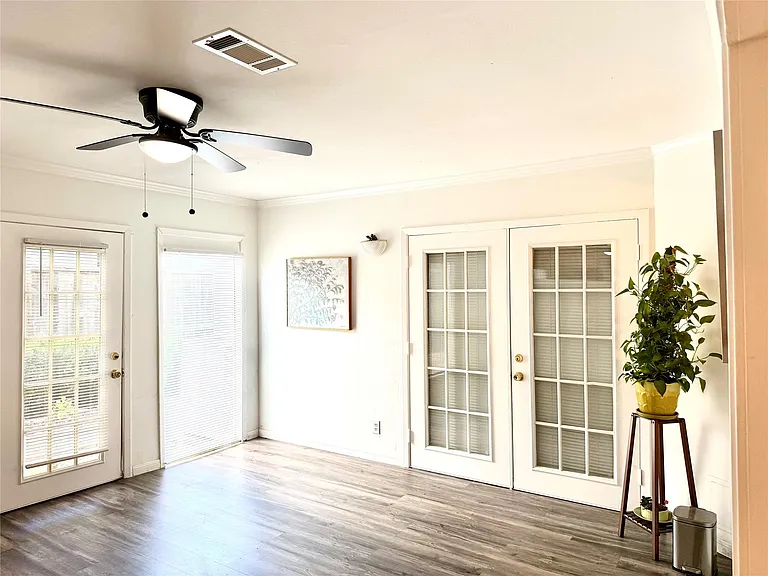 4128 Bissonnet St — Photo 12