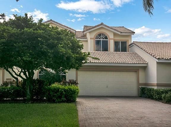 2nd image of 676 W Palm Aire Drive