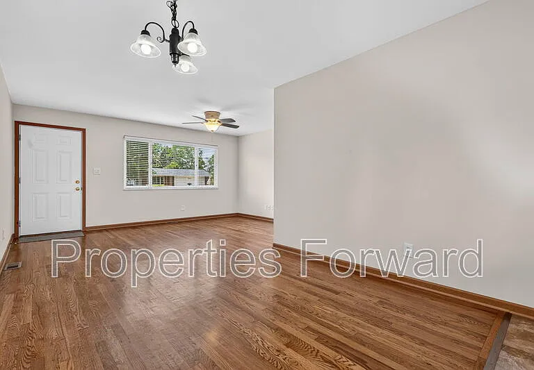 3127 Thomas Ave — Photo 13