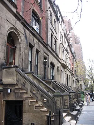 Rented by CitySites Real Estate Group | media 9