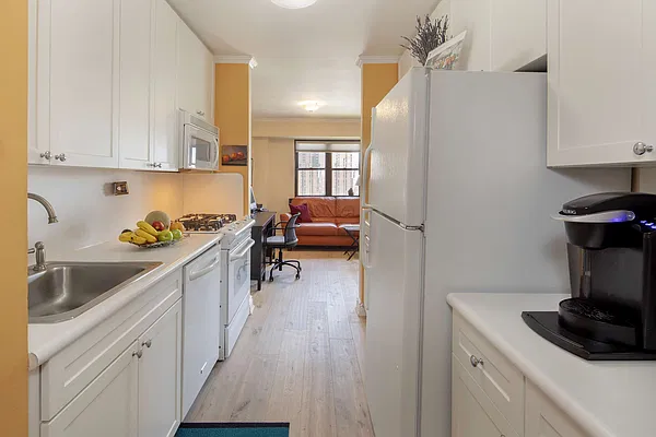 Sold by Brown Harris Stevens | media 7