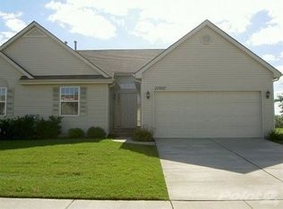 31822 Augusta Dr, Romulus, MI 48174
