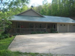 799 Hargett Parvin Rd, Irvine, KY 40336