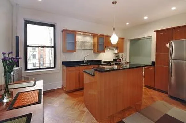 Sold by Brooklyn Heights Real Estate Inc | media 2
