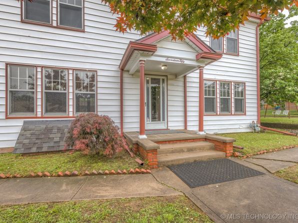 1750 W 40th St, Tulsa, OK 74107
