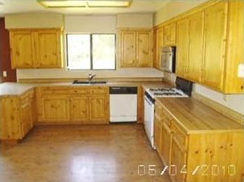 4th image of 30980 Sunset Ave