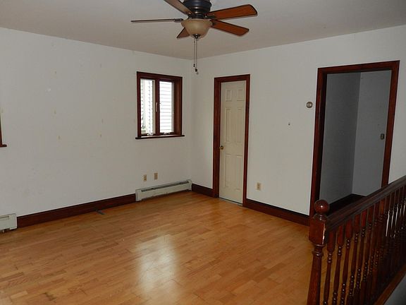 3rd image of 30 Brook St #A