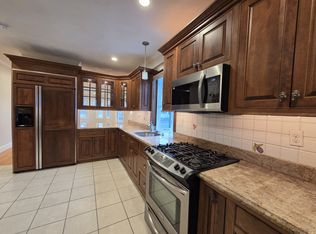 35 Belle Ave FLOOR 1, Lynn, MA 01905