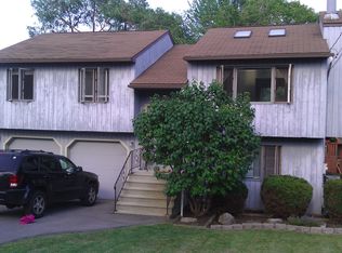 4562 Odell Pl, Jamesville, NY 13078