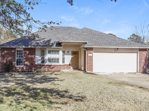 10222 Amanda Dr, Olive Branch, MS 38654