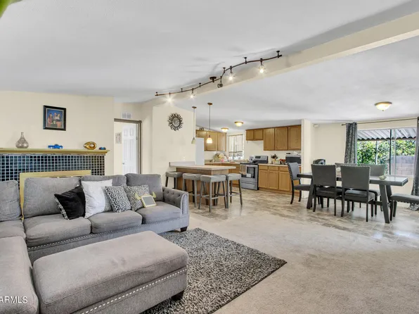 2107 N 28TH Place, Mesa, AZ 85213