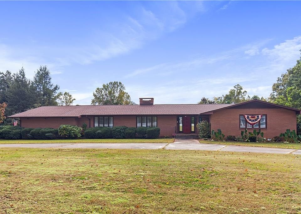 105 Playground Rd, Walhalla, SC 29691 Zillow