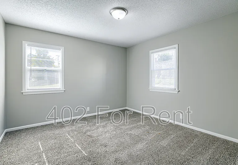 1008 S 29th St #4 — Photo 12