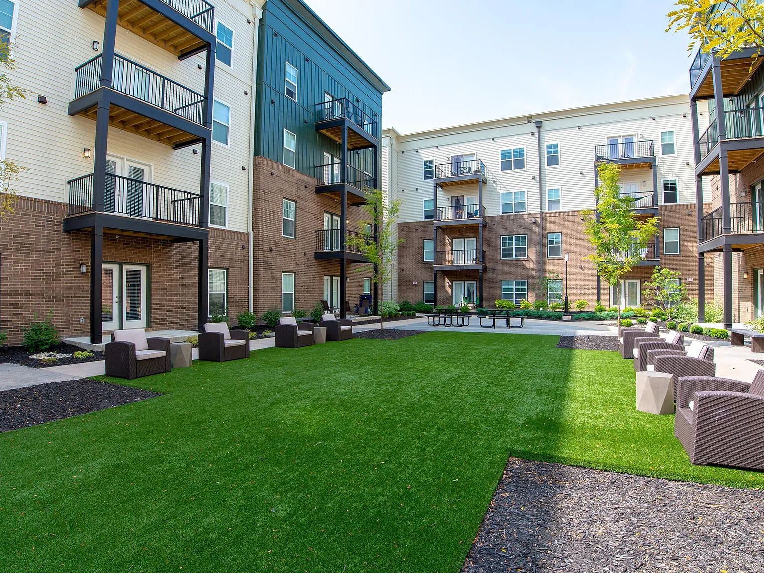 Gateway Lofts — Photo 2