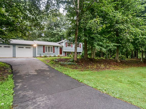 5th image of 8049 Gracie Dr