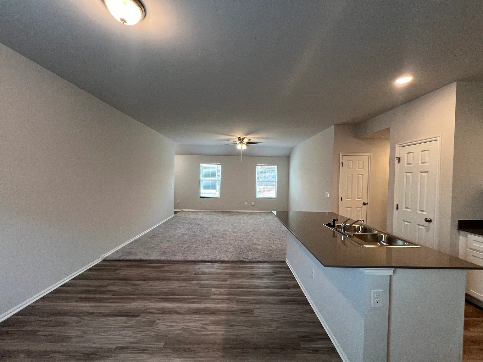 3 bed, 1342 sqft, $1,750 — Photo 3